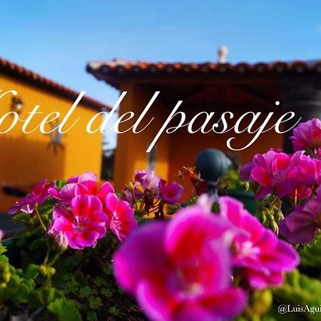 كوميتان د دومينغوز Hotel Del Pasaje Morales المظهر الخارجي الصورة