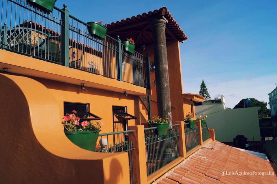 كوميتان د دومينغوز Hotel Del Pasaje Morales المظهر الخارجي الصورة