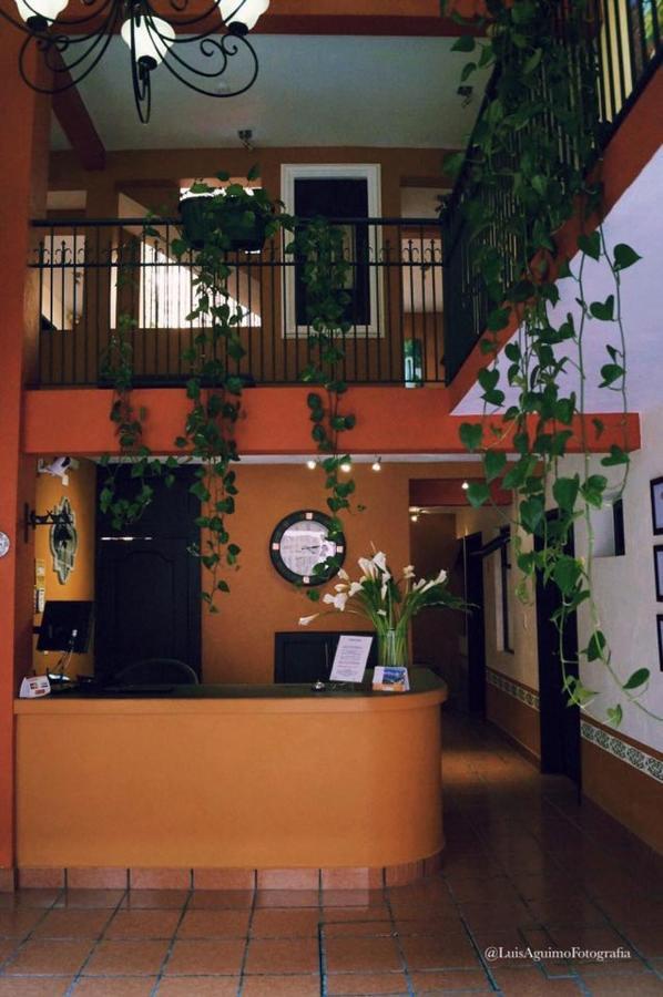 كوميتان د دومينغوز Hotel Del Pasaje Morales المظهر الخارجي الصورة